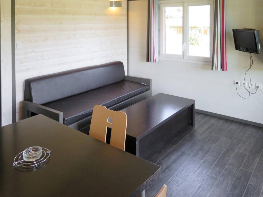 Hotel Terres De France - Les Hameaux De Pomette Marminiac Esterno foto